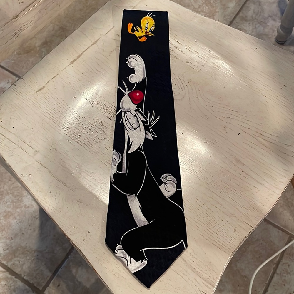 Looney Tunes tie